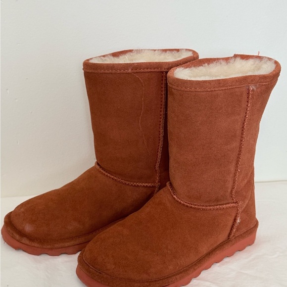 Bearpaw Women’s Sheepskin Boots Size 6 – Terracotta Mid-Calf - Picture 2 of 11